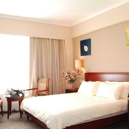 Greentree Inn Shanghai Dongming Road Subway Station Express Hotel Eksteriør bilde