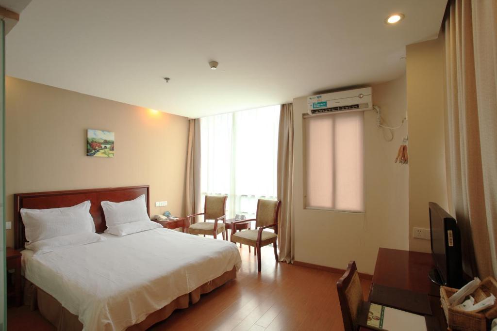 Greentree Inn Shanghai Dongming Road Subway Station Express Hotel Rom bilde