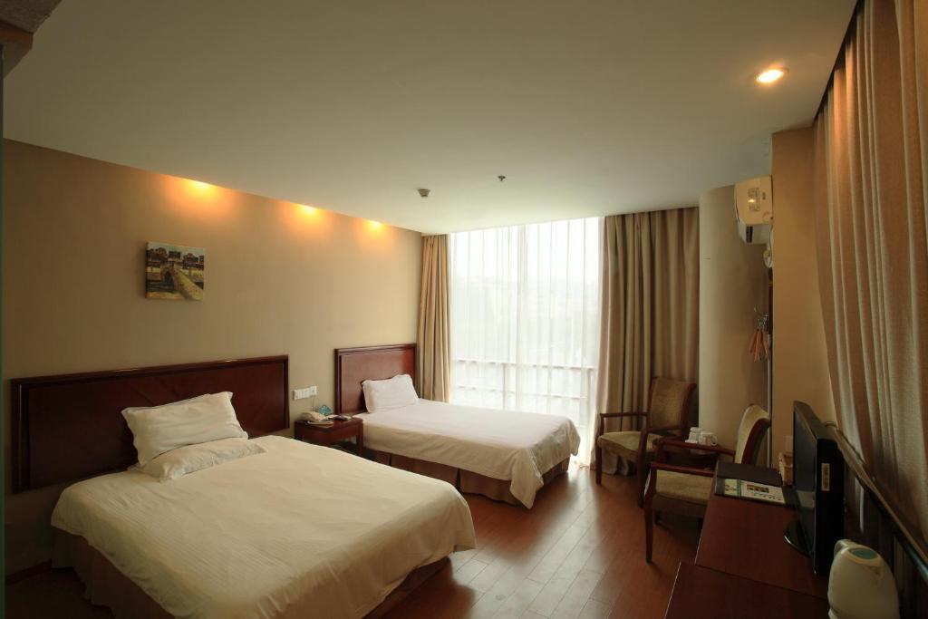 Greentree Inn Shanghai Dongming Road Subway Station Express Hotel Rom bilde